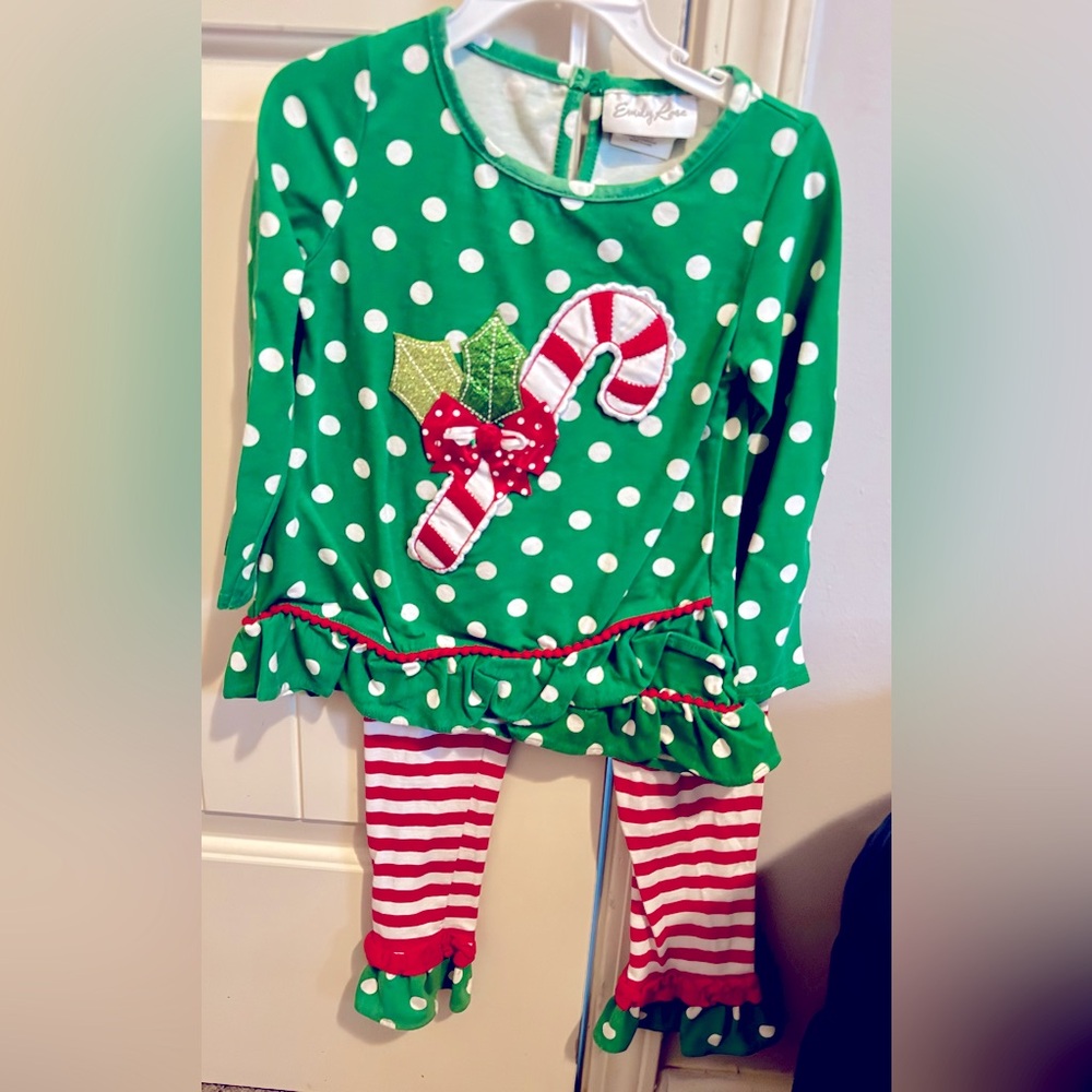 Christmas Outfit size 4